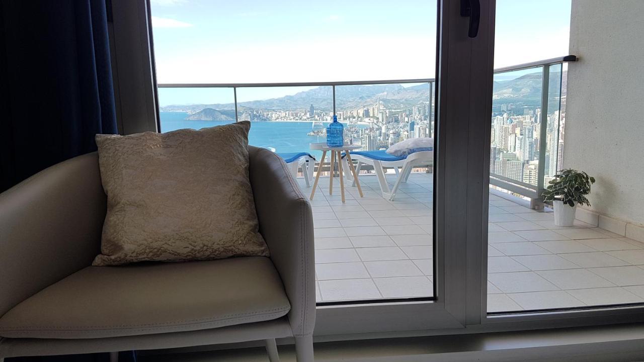 Skyline 26 Stunning Sea Views From A 2-Bedroom Apartment On The 26Th Floor 貝尼多姆 外观 照片