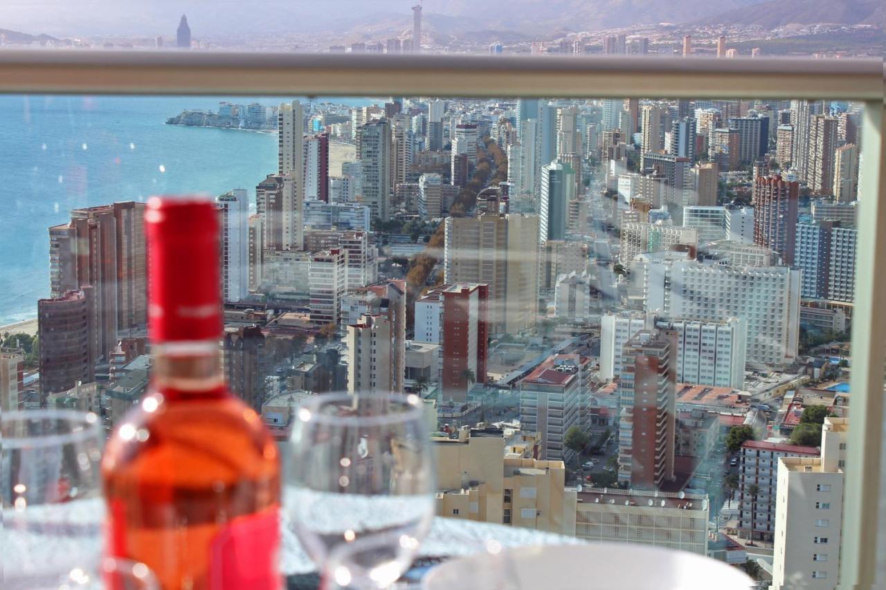 Skyline 26 Stunning Sea Views From A 2-Bedroom Apartment On The 26Th Floor 貝尼多姆 外观 照片